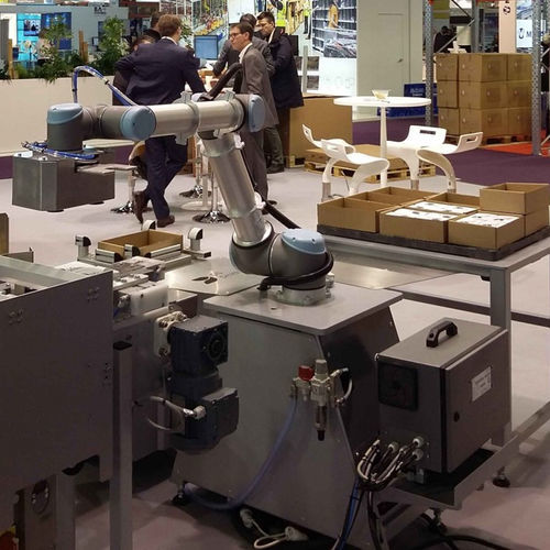 Robot articolato - Quick e-Pack - DS Smith - di imballaggio