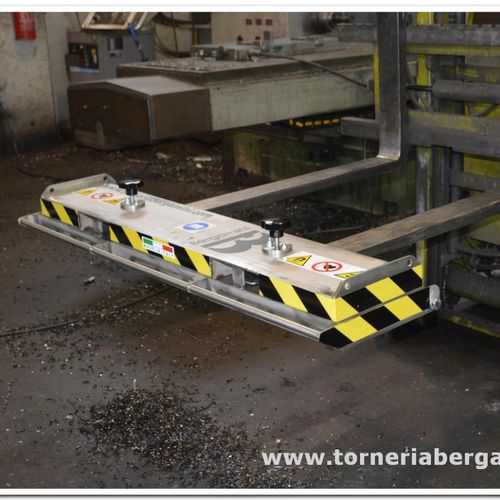 Spazzatrice magnetica - SC130M - Torneria Bergamini