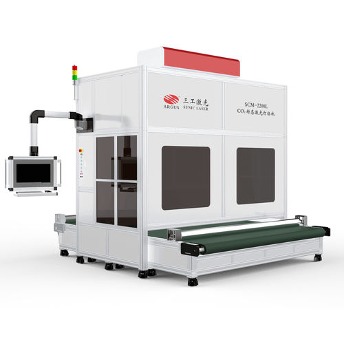 Macchina di marcatura laser CO2 - SCM-2200L - Wuhan Sunic Photoelectricity Equipment Manufacture Co., Ltd - a rullo / per tessuti / ad alta velocità