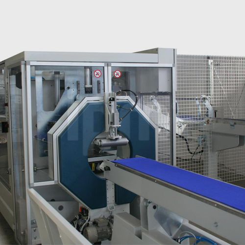 Macchina di confezionamento automatica - IAF series - IPM ITALIAN PLASTIC MACHINERY - controllata da PLC / in pellicola / in linea