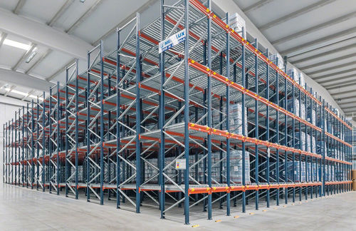 Scaffalatura per magazzino di stoccaggio - MECALUX - con ripiani / FIFO / compatta