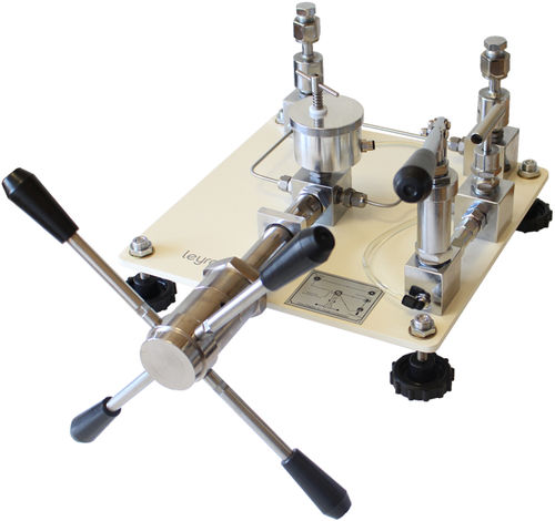 Comparatore di pressione idraulico - LPC 7000 - Leyro Instruments - per calibrazione di pressione