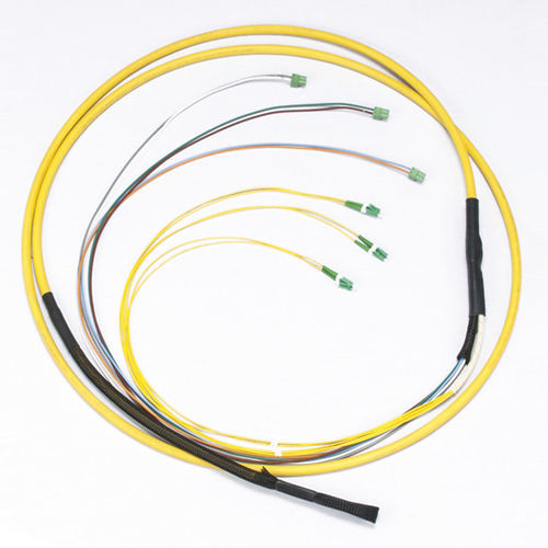 Cavo montato di dati - HR0018K6C06U820100F-PK - CORNING - a fibre ottiche multimodali / duplex / a basso profilo