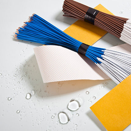 Guarnizione impermeabile all'acqua - DERAY®-Autoseal - DSG-CANUSA GmbH - piatta / per applicazioni automobilistiche / per fascio di cavi