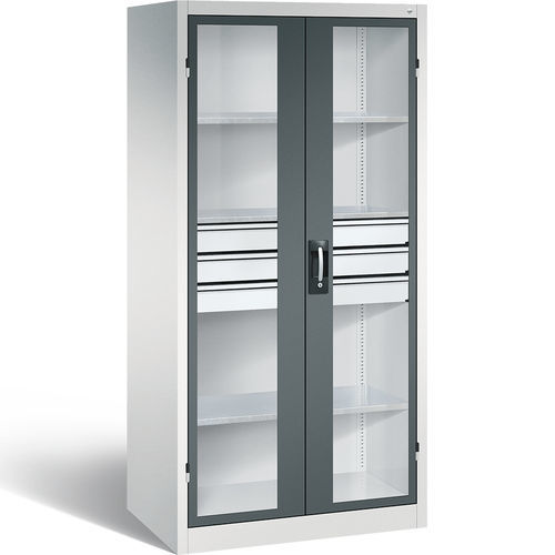 Armadio con porta vetrata - C + P Möbelsysteme - di stoccaggio / da officina / a pavimento