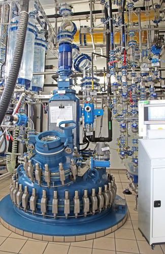Reattore con agitazione meccanica (STR) - Sistemas de reatores em escala de produção - Buchiglas (Büchi AG)-Reactor Systems & Pilot Plant - per l'industria chimica / per l'industria plastica / di processo