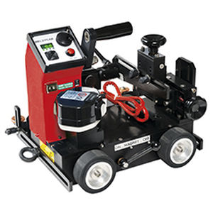 Carrello di saldatura MIG-MAG - WELDYCAR series - Lincoln Electric Deutschland - verticale / orizzontale / a motore