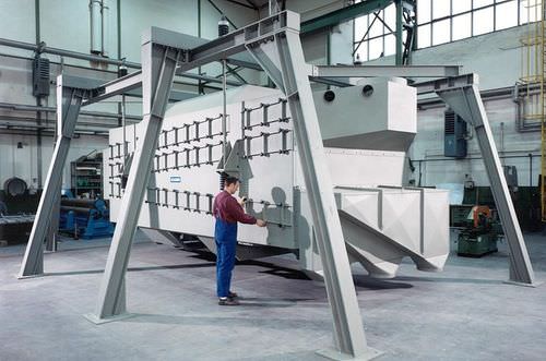 Vaglio per l'industria del legno - JUMBO - ALLGAIER PROCESS TECHNOLOGY - per il settore industriale / a vibrazione lineare / per prodotti sfusi