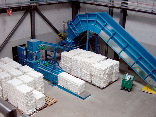 Pressa imballatrice per cartone - VK 3008 - HSM GmbH + Co. KG - per carta / per plastica / orizzontale