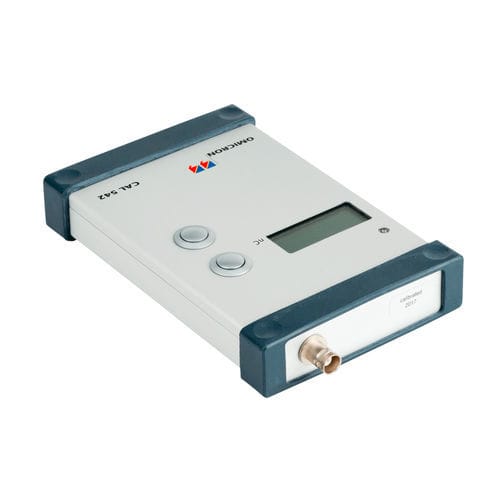 Sistema di misurazione di scarica parziale - CAL 542 - OMICRON electronics - elettronico / per taratura / leggero