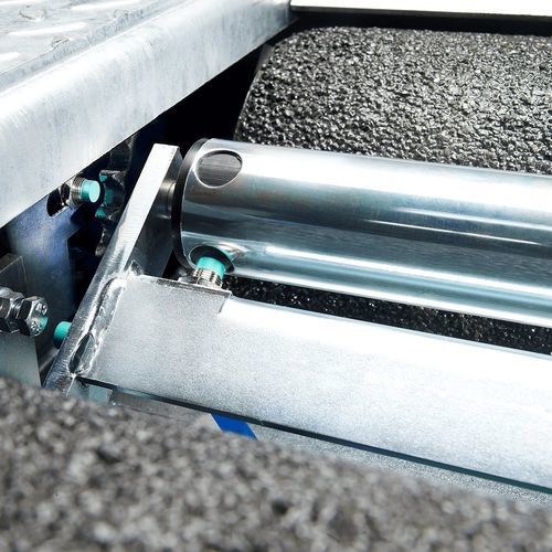 Banco prova freni per automobile - 1 691 400 100 - » BEISSBARTH Automotive Testing Solutions GmbH - mobile / a rulli