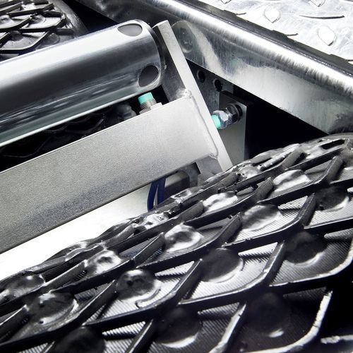 Banco prova freni per automobile - 1 691 400 104 - » BEISSBARTH Automotive Testing Solutions GmbH - mobile / a rulli