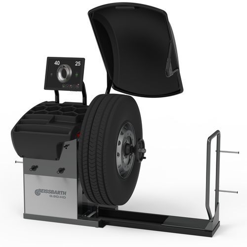 Equilibratrice per camion - 1 692 501 005 - » BEISSBARTH Automotive Testing Solutions GmbH - per bus / automatica / con touch screen