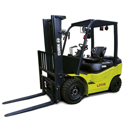 Carrello elevatore elettrico - LXE series - CLARK Material Handling - con conducente seduto / per movimentazione / controbilanciato