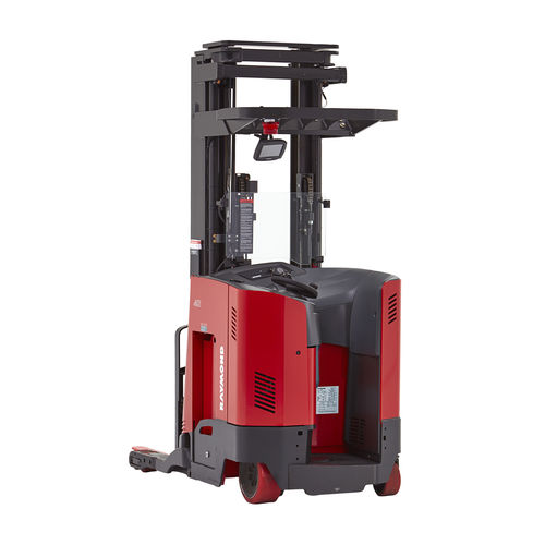 Carrello elevatore retrattile con alimentazione a batteria - 7200 - Raymond - con conducente in piedi / per corsie strette / per magazzino frigorifero