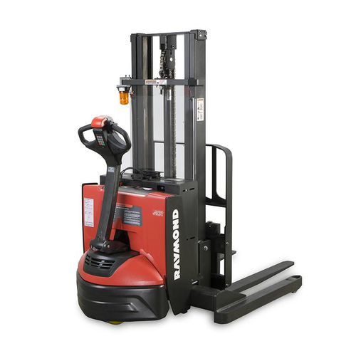 Accatastatore per pallet - 6210 - Raymond - a batteria / a timone con guida da terra / 24 V