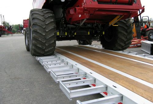 Rimorchio porta-attrezzi - 835-AG - Landoll - gooseneck / tandem / trainato