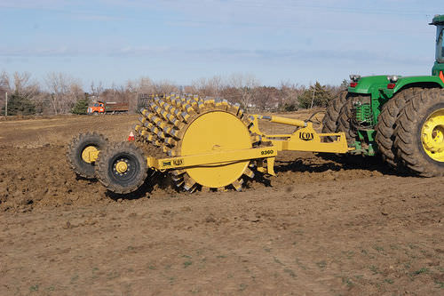 Rullo compattatore tandem - Landoll - monocilindro / vibrante trainato