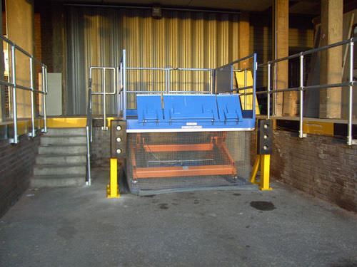 Tavola elevatrice a forbice - Edmolift UK Ltd - idraulica / stazionaria / per banchina di carico