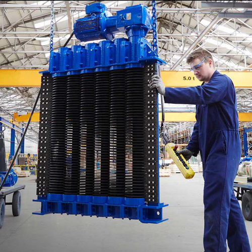 Vaglio per setacciatura bagnata - Discreen - NOV Inc. - per trattamento di acque reflue / rotativo / per acque reflue