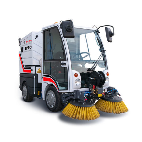 Spazzatrice aspirante per strade - Dulevo 850 EU4 - DULEVO INTERNATIONAL - uomo a bordo / con motore diesel / per rifiuti
