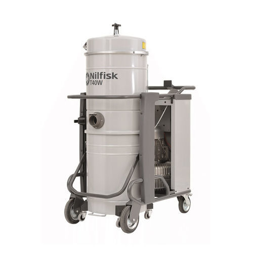 Aspiratore industriale - C_T40W L50 series - Nilfisk - per polveri nocive / trifase / mobile