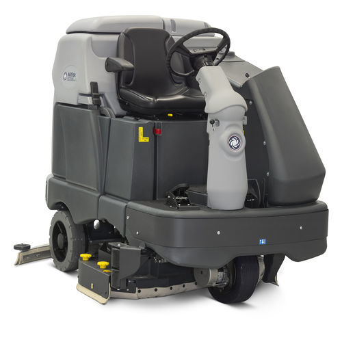 Lavasciuga pavimenti uomo a bordo - SC6500 series - Nilfisk - a batteria / compatta