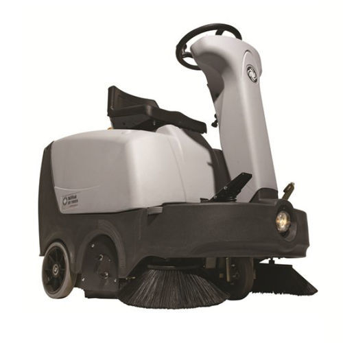 Spazzatrice uomo a bordo - SR 1000S series - Nilfisk - a batteria / da esterno / da interno