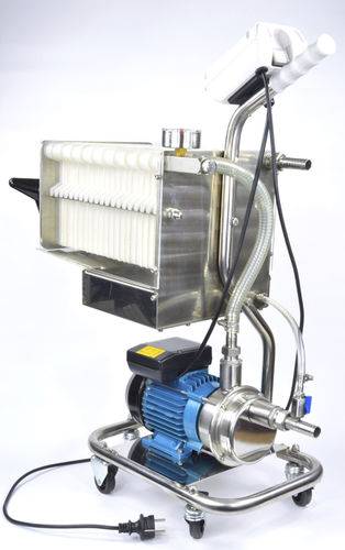 Sistema di filtrazione a pressione - CRYSTAL PRO PLUS series - Tellarini - per liquidi / in acciaio inossidabile