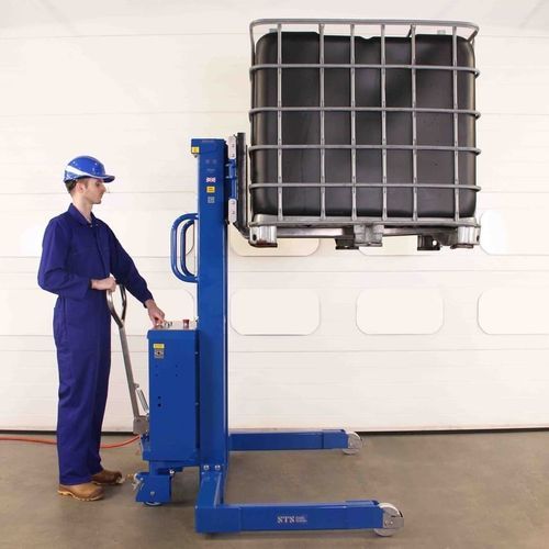 Accatastatore idraulico - STP07-FAC01-1300kg-Ex - STS - Bespoke Handling Equipment - pneumatico / a guida a bordo / per movimentazione