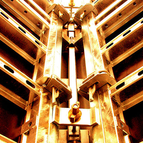 Sistema elevatore - Farina Formworks ITALY | Formworks | Props | Scaff