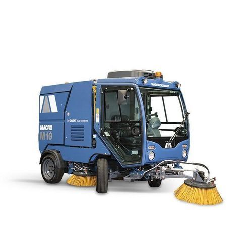 Spazzatrice uomo a bordo - M10 - RCM S.p.A. - per strade / con motore diesel / per strade