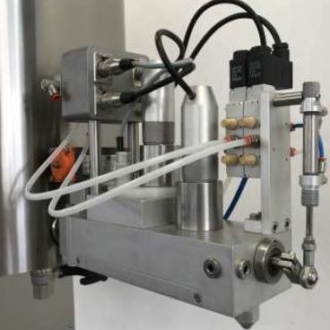Dosatore per prodotti ad alta viscosità - CS series - Tecnicoll Srl - volumetrico / per l'industria cosmetica / continuo