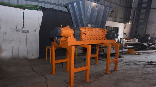 Trituratore primario - SR-40 - FORNNAX TECHNOLOGY PVT LTD - a due alberi / per rifiuti alimentari