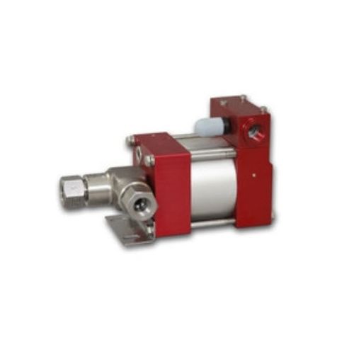 Pompa a pistone - M22 - Maximator GmbH - ad acqua / azionata ad aria / fissa