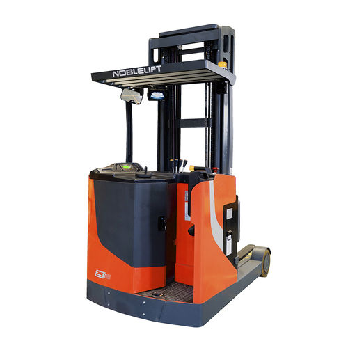 Carrello elevatore retrattile con alimentazione a batteria - RT ST series - Noblelift Intelligent Equipment Co., Ltd. - con conducente in piedi / per movimentazione / per magazzino