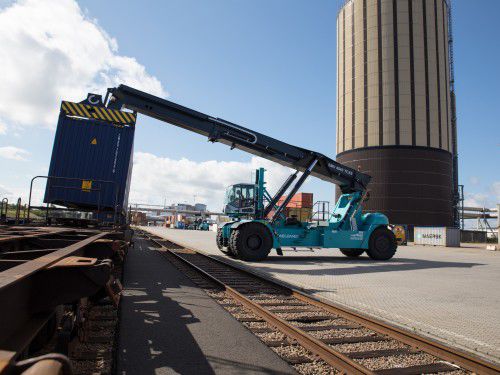 Movimentatore telescopico per contenitore - SMV series - Konecranes - per carichi pesanti
