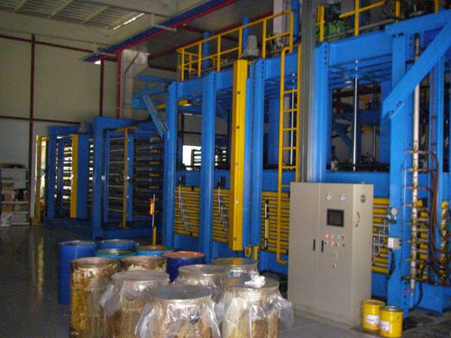 Linea di produzione per pannelli sandwich in PUR - KINDUS - in discontinuo