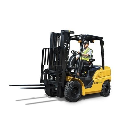Carrello elevatore diesel - 25D-9V - HYUNDAI HEAYY INDUSTRIES - con conducente seduto / per movimentazione / 4 ruote
