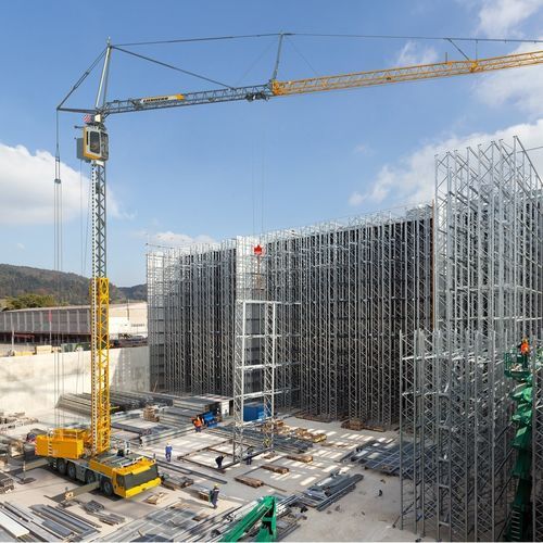 Gru montata su camion - MK 88-4.1 - Liebherr Cranes - con braccio impennabile / per facciate di edifici / per cantiere
