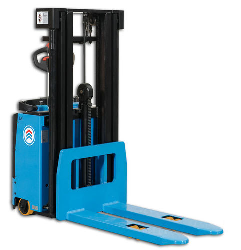 Accatastatore elettrico - E-15FH  - Hanselifter - con conducente in piedi / per pallet / da trasporto
