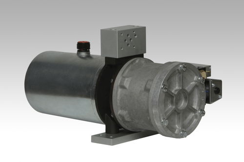 Pompa idraulica a pistone - P820 series - OLMEC - azionata ad aria / ATEX / a doppio effetto