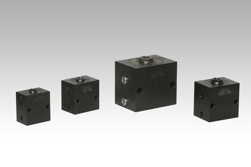 Cilindro idraulico - 750 series - OLMEC - a doppio effetto / compatto / a blocco