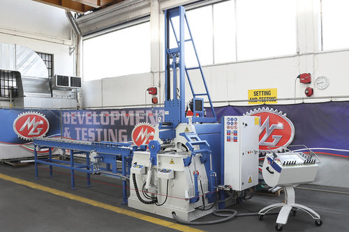 Calandra a 4 rulli - M0240/HT - MG S.R.L. - idraulica / con pannello di controllo mobile / CNC