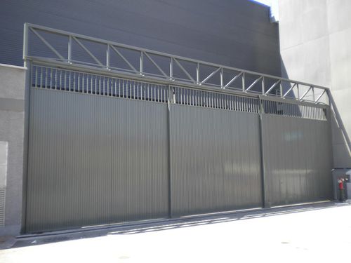 Porta a lame multiple - Talleres Alfa Torres - in metallo / industriale / per interno