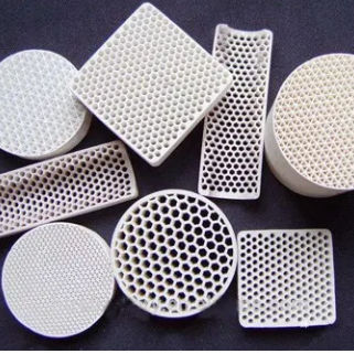 Nido d'ape in ceramica - North Refractories Company - per la distribuzione / per forgiatura