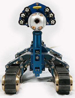 Robot di ispezione cingolato - Versatrax 300™ - Inuktun InCommand Robotics LLC - per controllo della corrosione / per canalizzazioni