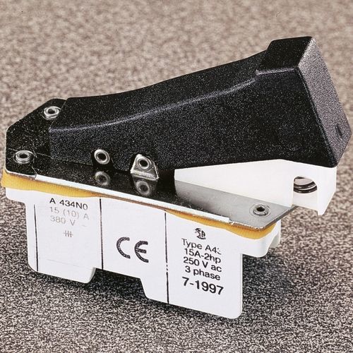 Interruttore a leva - LLA424N0A - BREMAS BETTER SWITCHES - 2 poli / industriale / in plastica