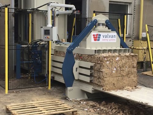 Pressa imballatrice per cartone - CL - Valvan Baling Systems NV - per carta / per plastica / per rifiuti