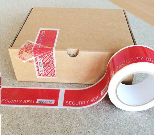 Nastro adesivo di imballaggio - UV004PN - Universeal (UK) Ltd - in acrilico / in poliestere / con liner di carta